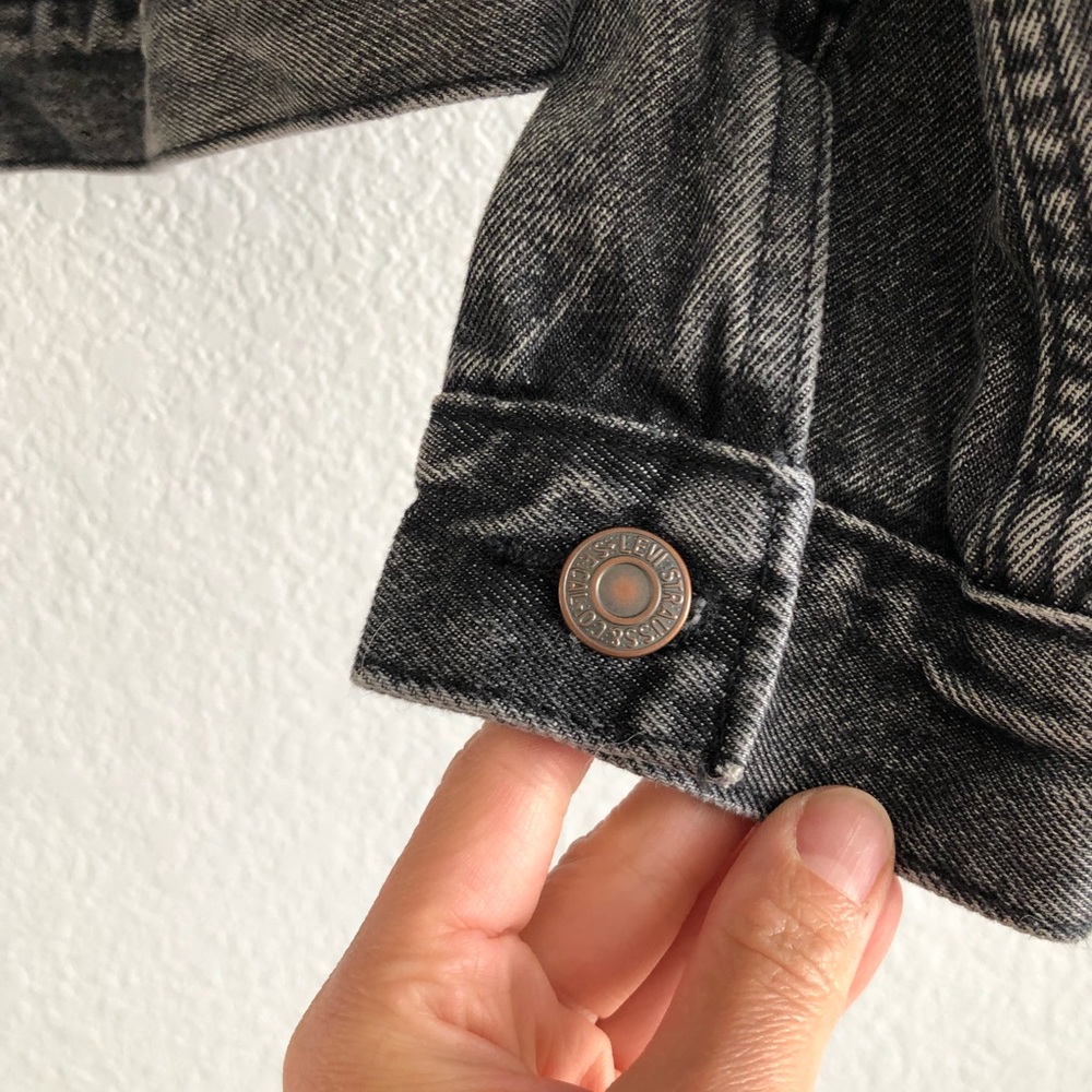 LEVI’S denim original trucker jean jacket dirt on my boots black gray size small - Picture 4 of 7